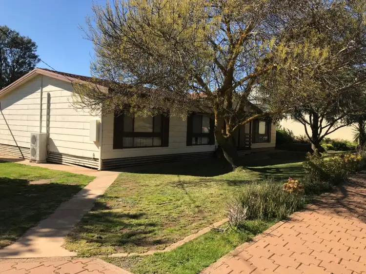 6 Railway Parade, Eudunda SA 5374