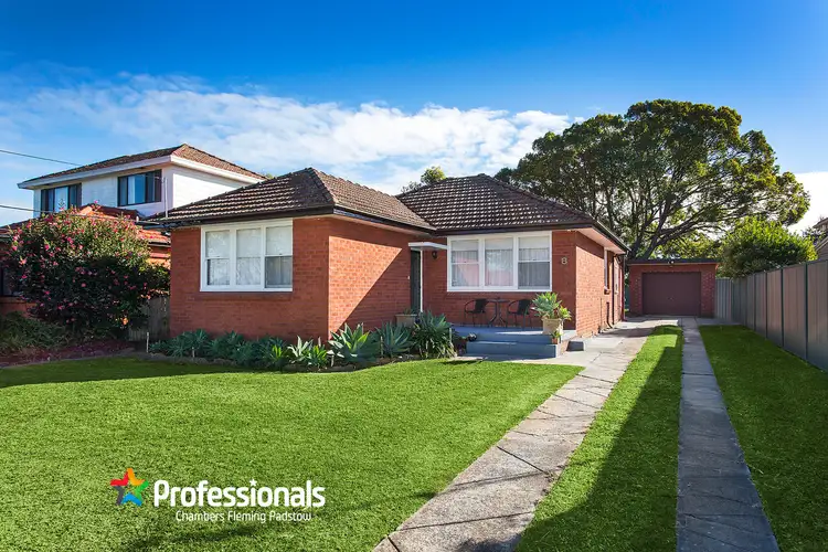 8 Dravet Street, Padstow NSW 2211