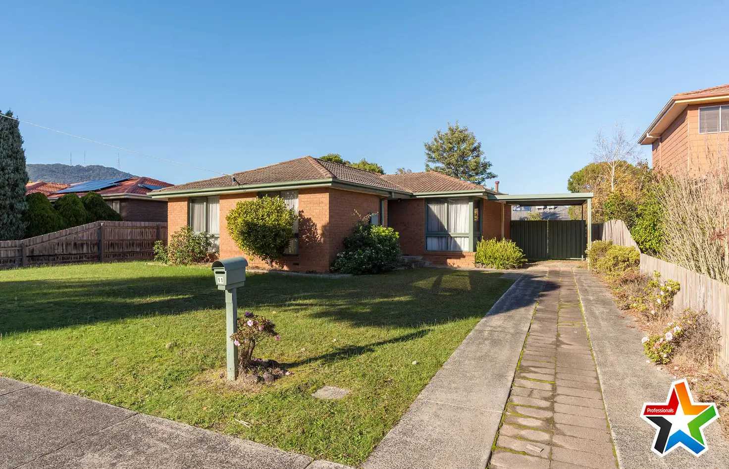 Main view of Homely house listing, 11 Paramount Avenue, Kilsyth VIC 3137