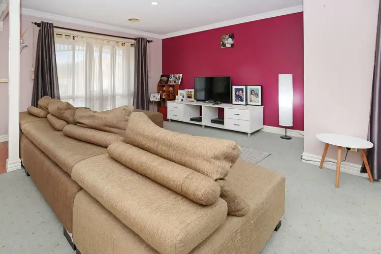 Fifth view of Homely house listing, 4 Flame Close, Delahey VIC 3037