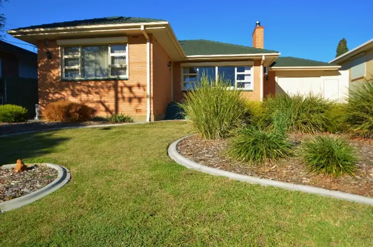 16 Sleep Road, Para Hills SA 5096