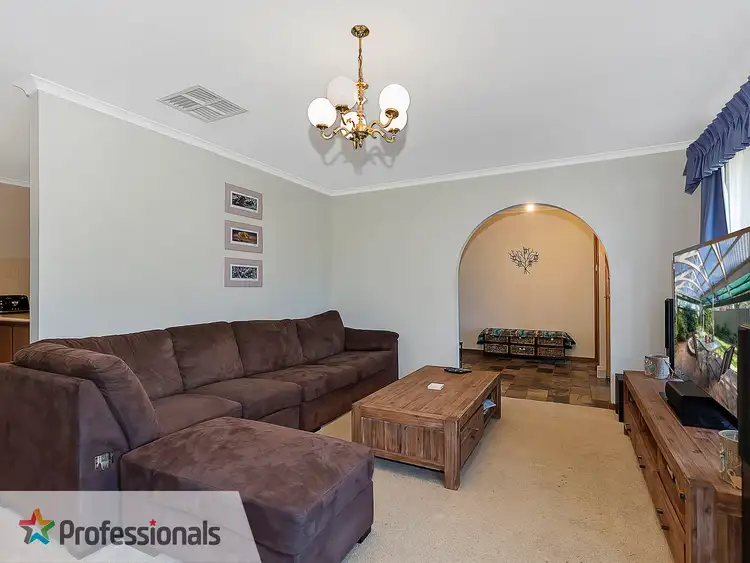 Fourth view of Homely house listing, 2 Nankeen Street, Modbury Heights SA 5092