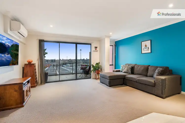 Second view of Homely apartment listing, 8/4 Floriston Road, Boronia VIC 3155