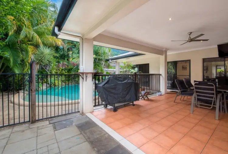 67 Jungara Road, Redlynch QLD 4870