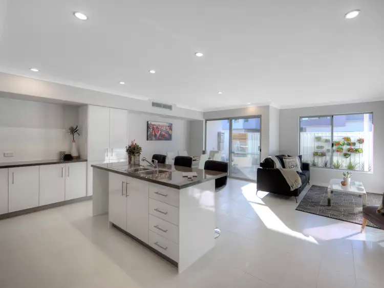Second view of Homely house listing, 6/39 Edinburgh Road, Forrestfield WA 6058