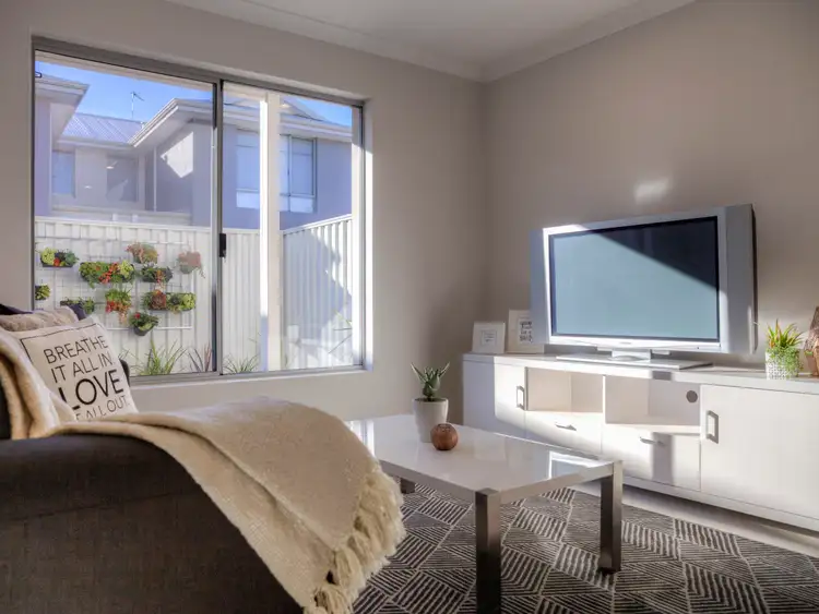 Sixth view of Homely house listing, 6/39 Edinburgh Road, Forrestfield WA 6058