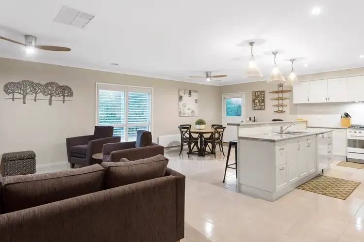 Fifth view of Homely house listing, 6 Kent Place, Strathfieldsaye VIC 3551