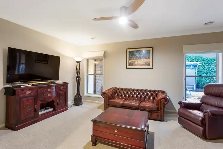Sixth view of Homely house listing, 6 Kent Place, Strathfieldsaye VIC 3551
