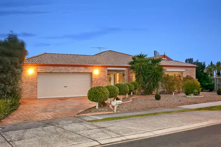 23 Contursi Drive, Sydenham VIC 3037