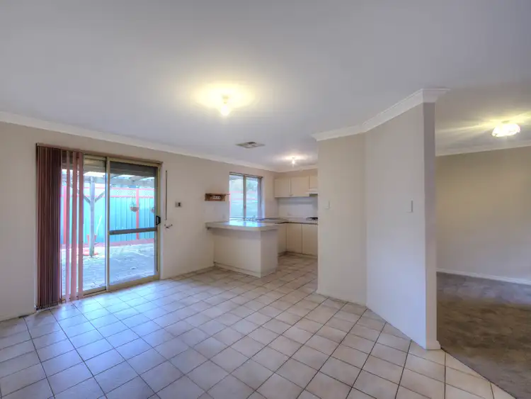 Sixth view of Homely house listing, 6/27 Magnolia Way, Forrestfield WA 6058