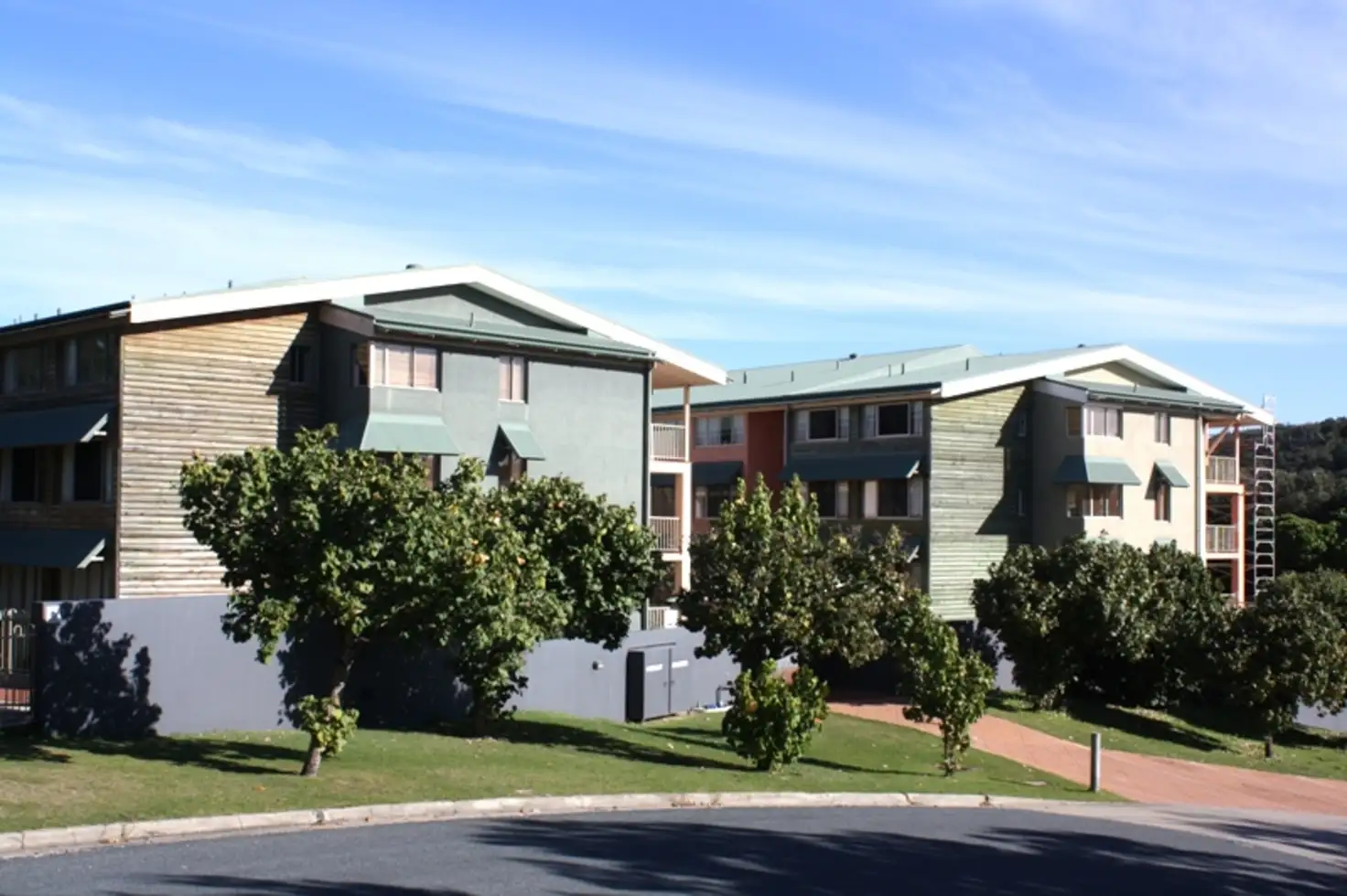 Main view of Homely apartment listing, 1/11 Samarinda Drive, Point Lookout QLD 4183