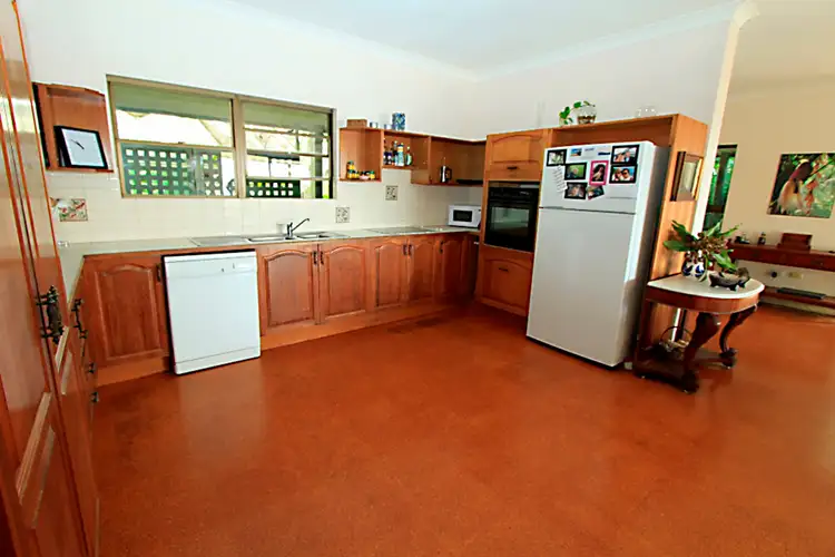 Third view of Homely house listing, 6 Pratt Court, Point Lookout QLD 4183