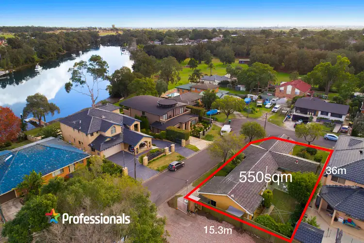 12 Burbank Avenue, East Hills NSW 2213