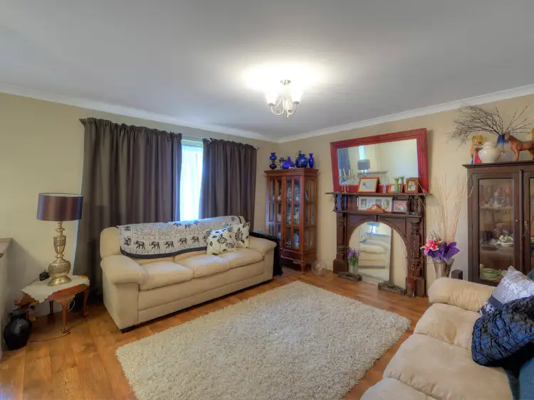 Sixth view of Homely house listing, 27 Pyrite Court, Forrestfield WA 6058