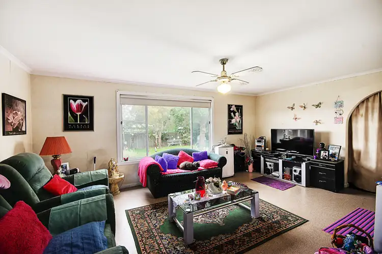 Sixth view of Homely house listing, 3 Banksia Court, Newcomb VIC 3219