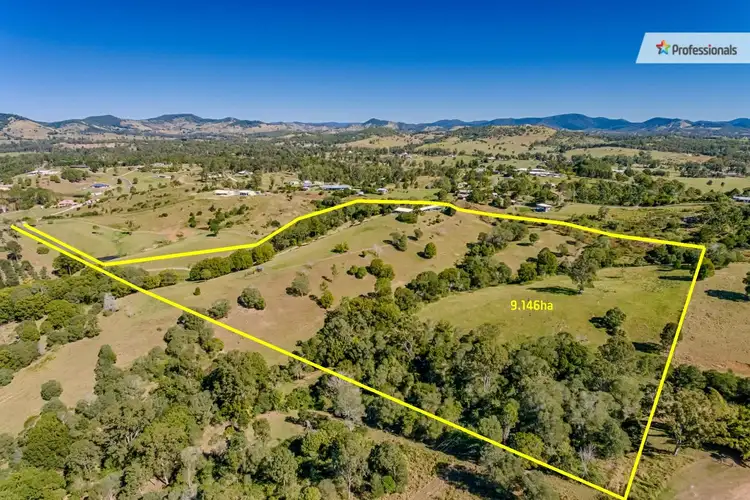 16 Ilga Road, Lagoon Pocket QLD 4570