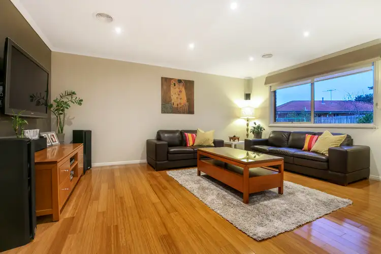 Third view of Homely house listing, 5 Ventnor Place, Keilor Downs VIC 3038