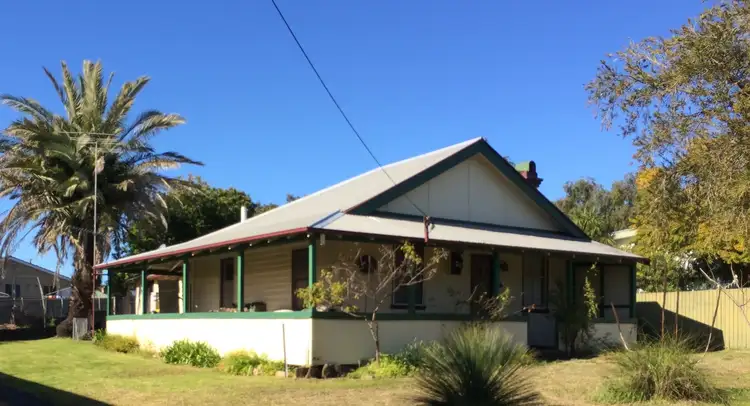 6 View Street, Nowra NSW 2541