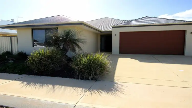 5 Crusoe Crescent, Jurien Bay WA 6516