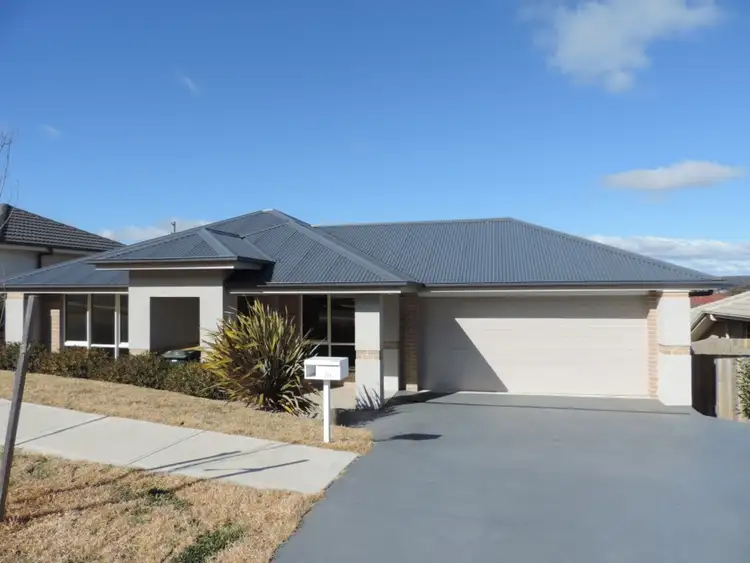20 Walsh Drive, Goulburn NSW 2580