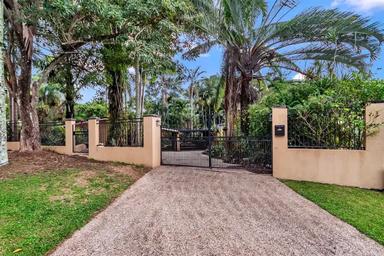 20 Pennine Close, Smithfield QLD 4878