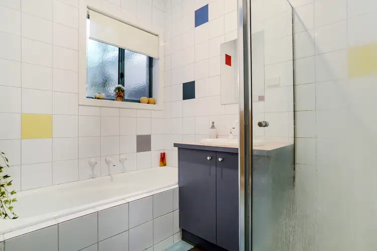 Sixth view of Homely house listing, 17 Penlow Court, Hillside VIC 3037