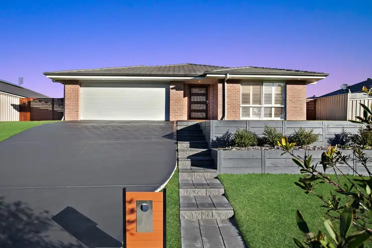 9 Reo Street, Largs NSW 2320