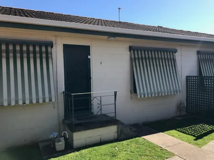 Seventh view of Homely unit listing, 3 & 4/92 Lawrence Street, Wodonga VIC 3690