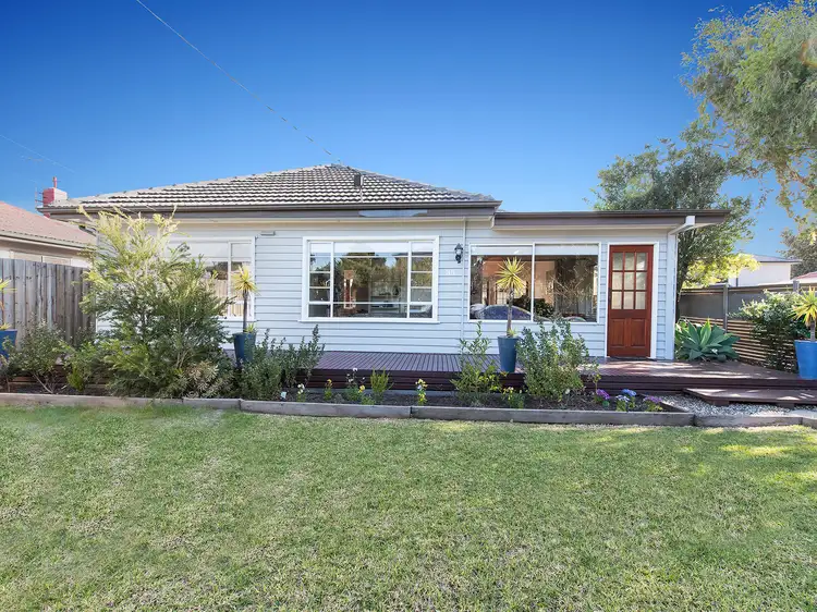 35 Conifer Avenue, Brooklyn VIC 3012
