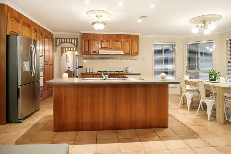 Sixth view of Homely house listing, 3 Dryburgh Place, Hillside VIC 3037