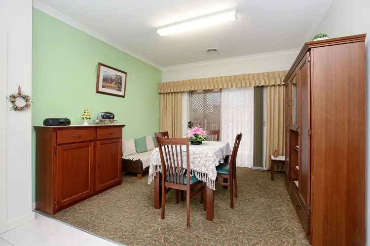 Fifth view of Homely house listing, 2/2 Bernbanks Avenue, St Albans VIC 3021