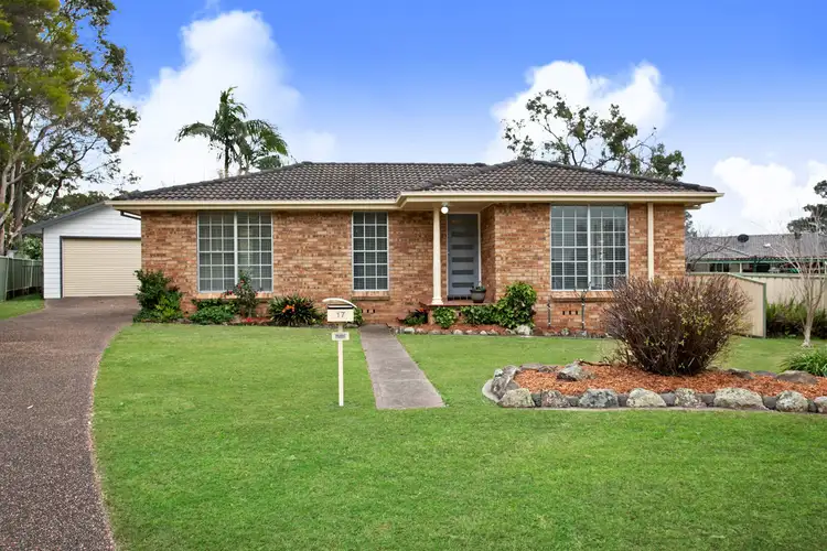17 Waters Way, Metford NSW 2323