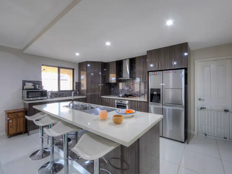 30 Diamond Street, Beckenham WA 6107