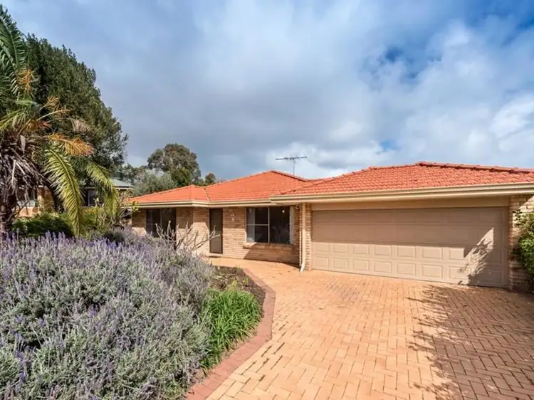 4 Airdrie Corner, Kinross WA 6028