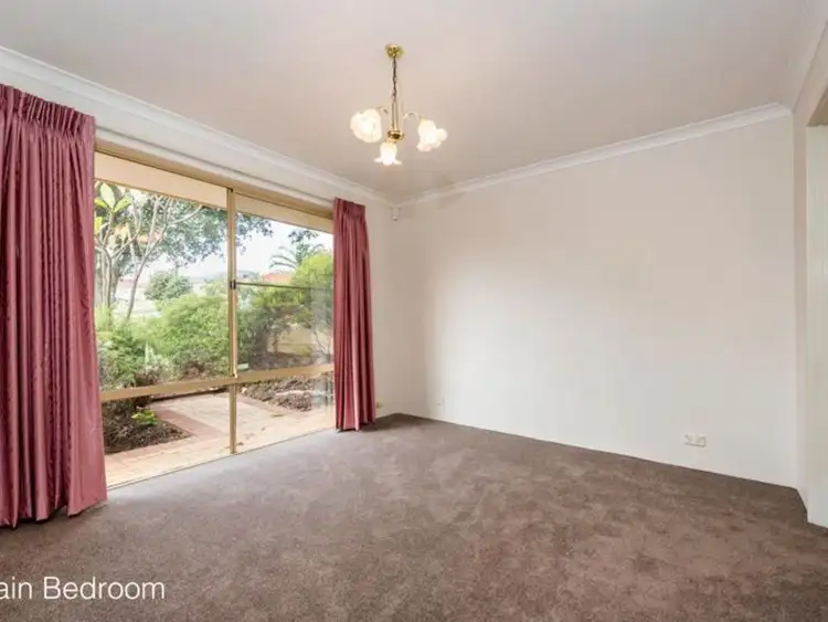 Seventh view of Homely house listing, 4 Airdrie Corner, Kinross WA 6028