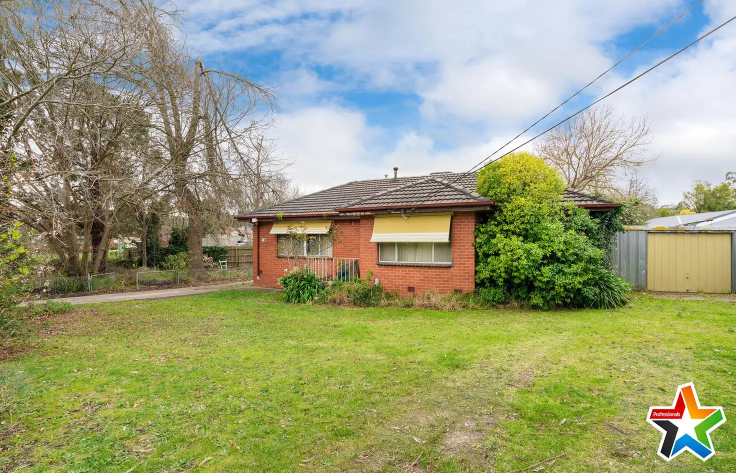 Main view of Homely house listing, 76 Carronvale Road, Mooroolbark VIC 3138