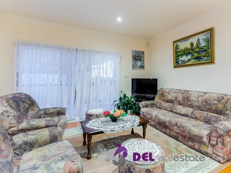 Second view of Homely house listing, 3 Pinto Close, Endeavour Hills VIC 3802