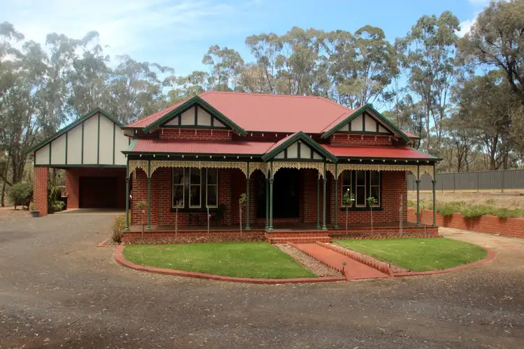11 Ghost Gums Boulevard, Maryborough VIC 3465