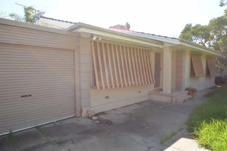 8 Clisby Avenue, Ingle Farm SA 5098