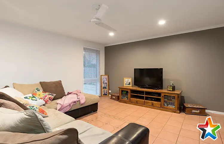 Second view of Homely house listing, 22 Cheriton Drive, Mooroolbark VIC 3138