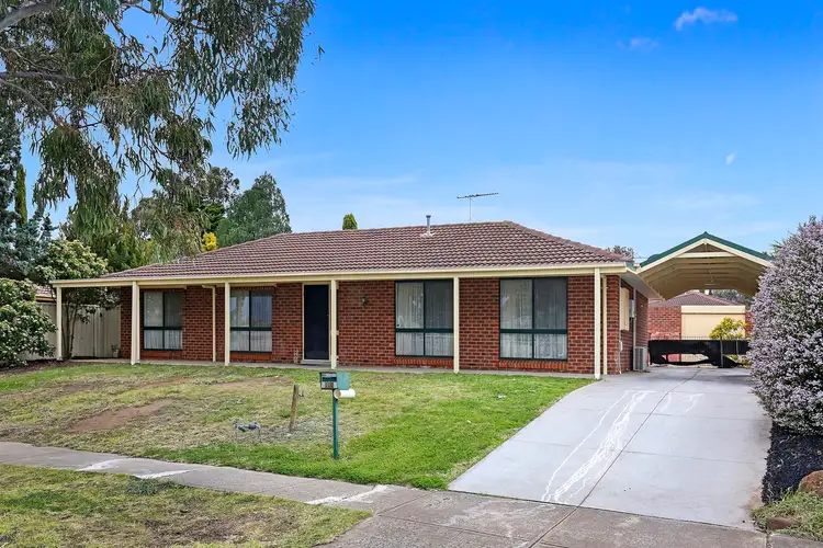 110 Westmelton Drive, Melton West VIC 3337