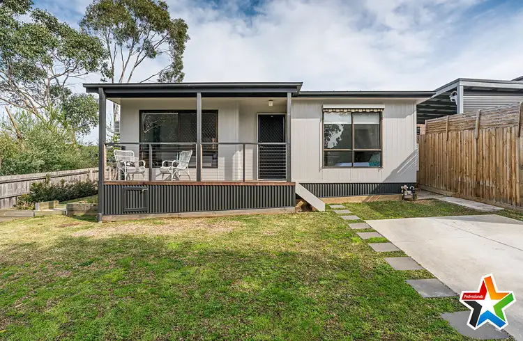 Second view of Homely unit listing, 4a Nambour Drive, Mooroolbark VIC 3138