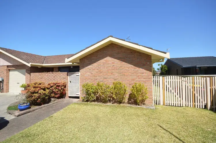 Fourth view of Homely villa listing, 3/87-89 Minamurra Drive, Harrington NSW 2427