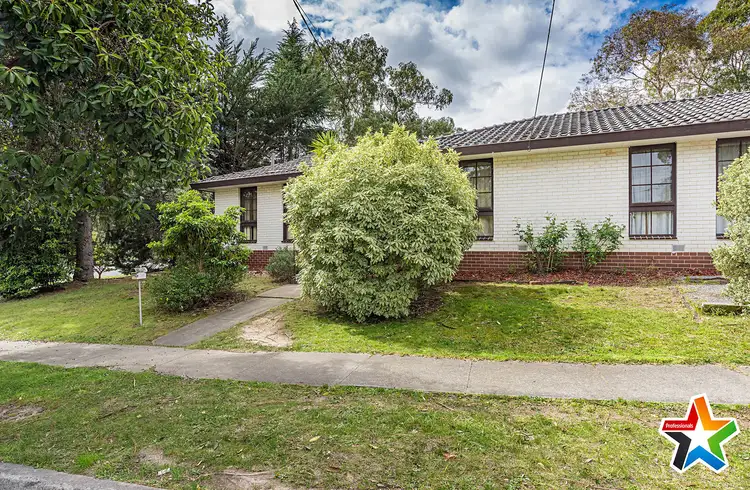 74 Mount Dandenong Road, Croydon VIC 3136