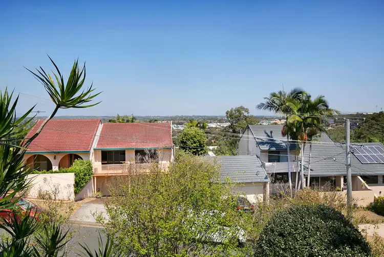 Second view of Homely house listing, 4 Arctic Street, Upper Mount Gravatt QLD 4122