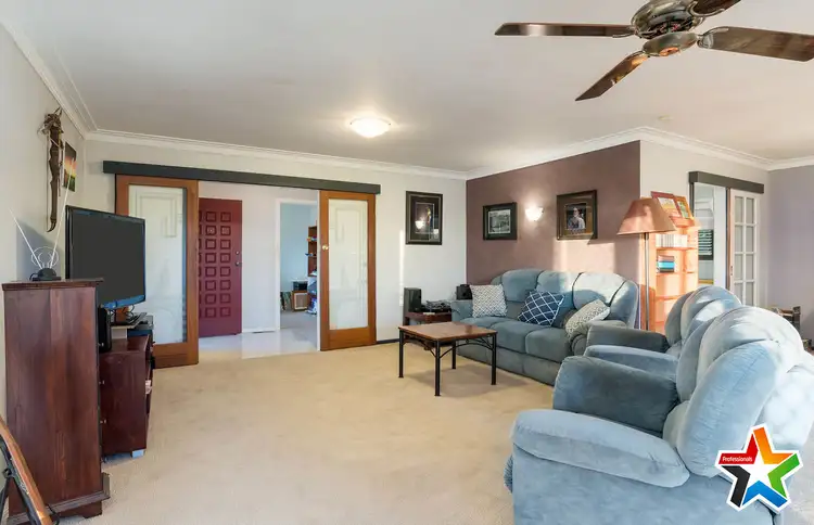 Third view of Homely house listing, 10 Royal Avenue, Mooroolbark VIC 3138