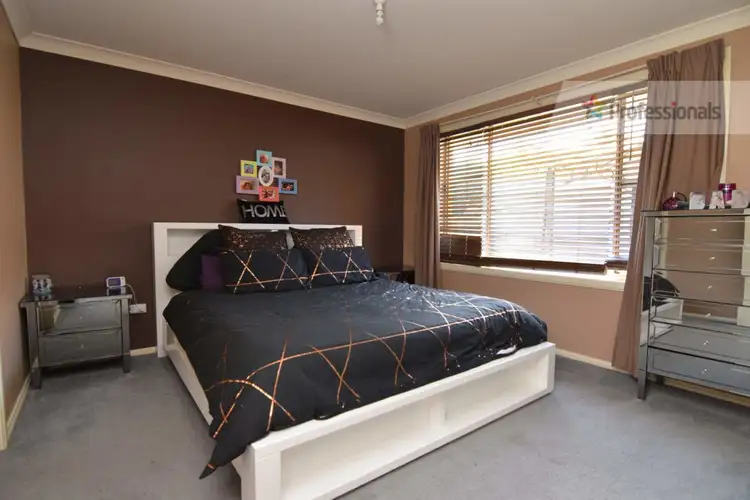 Sixth view of Homely house listing, 10 Blackman Court, Kelso NSW 2795