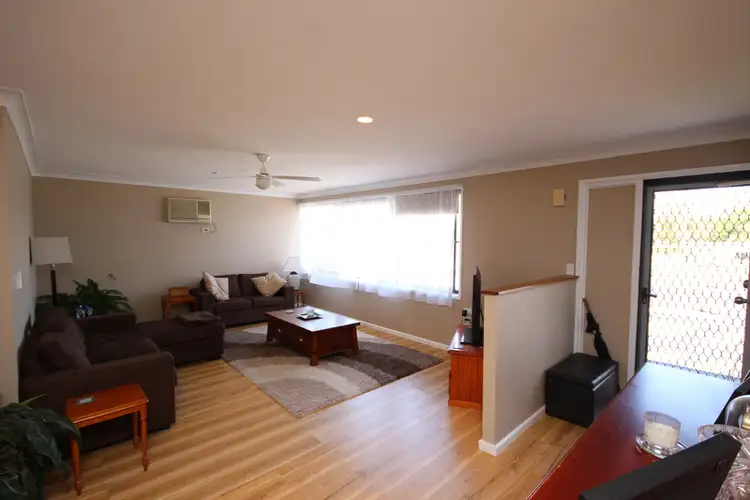 24 Tuncurry Street, Tuncurry NSW 2428