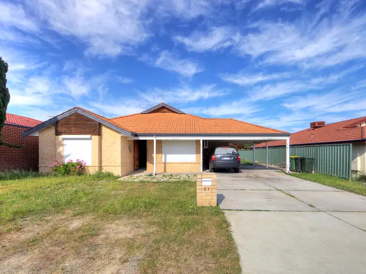 21 Passionfruit Way, Forrestfield WA 6058
