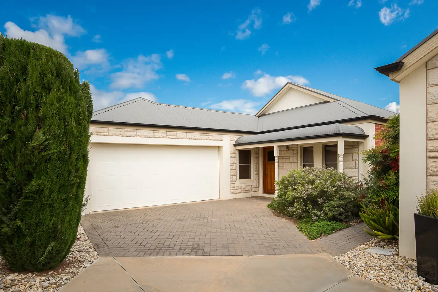 Main view of Homely villa listing, Unit 1/383 Eleventh Street, Mildura VIC 3500